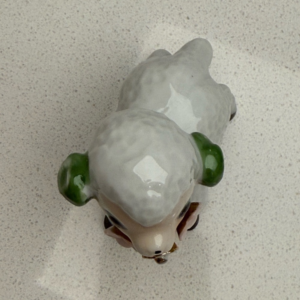 Vintage Glossy Ceramic Lamb Figurine Easter 1950s Springtime Decor Made in Japan - Picture 9 of 17